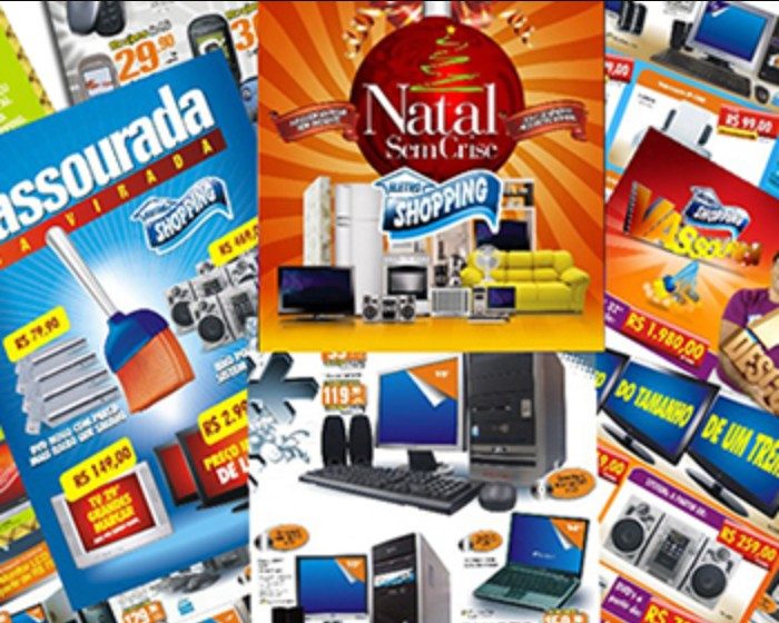 Colagem de encartes de varejo com ofertas de eletrodomésticos e eletrônicos